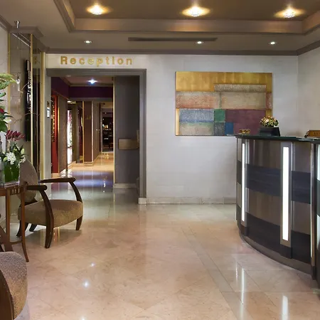 Hotel Le Pera Paris