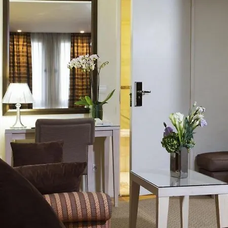 Hotel Le Pera 4*